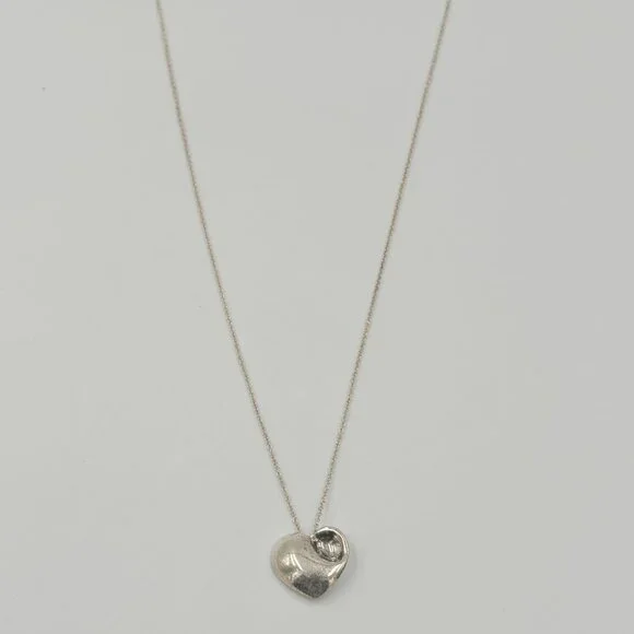 Authentic Tiffany & Co Solid Full Heart Pendant Necklace - Picture 2 of 8